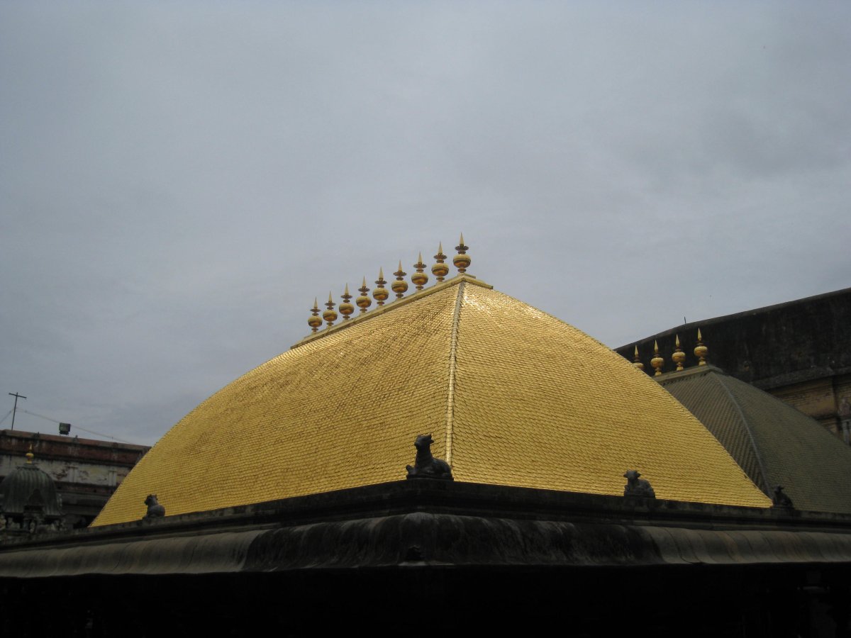 Chidambaram Nataraja Temple Sacred Golden Roof Kanaka Sabha