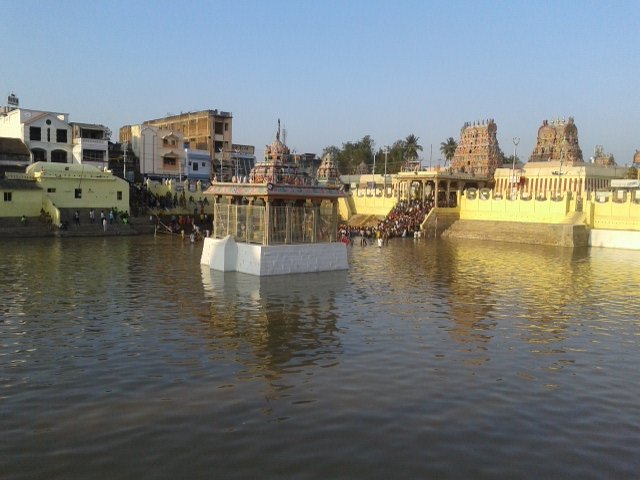 Sacred Mahamaham Tank & Shrines