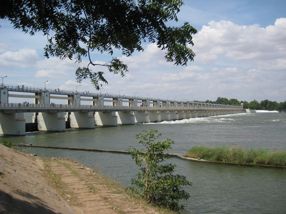 Mukkombu Upper Dam & Weir