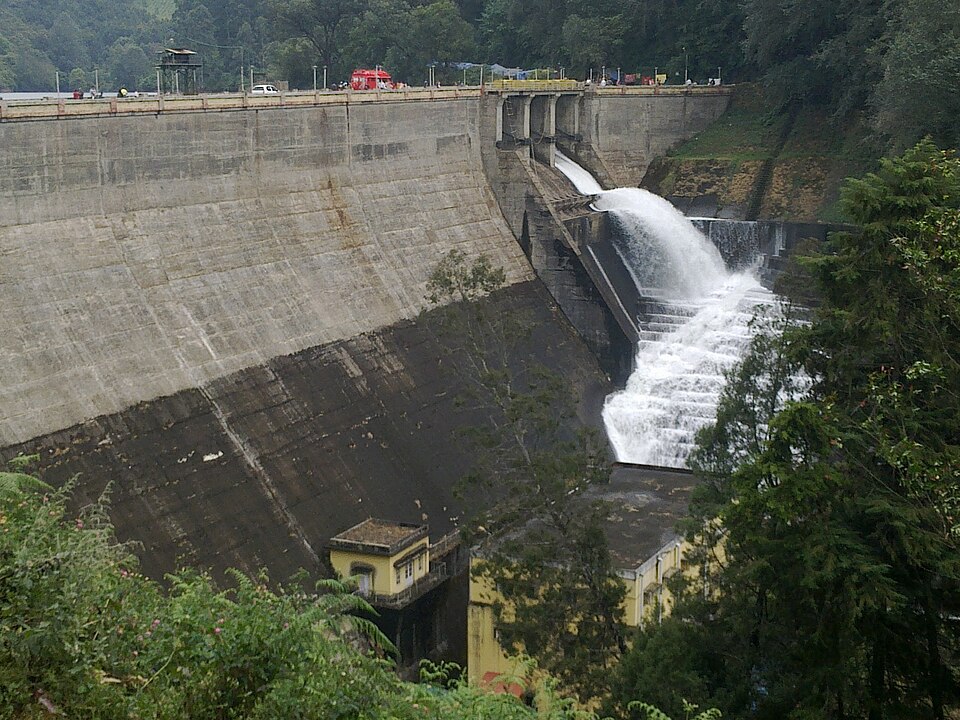Mattupetty Dam and Lake Boating